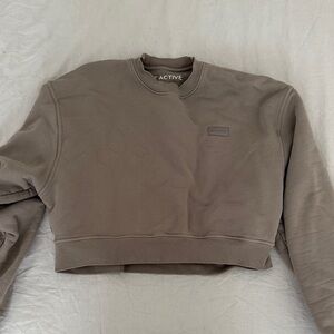 Set Active Cropped Sweatshirt in Taupe (Stone)